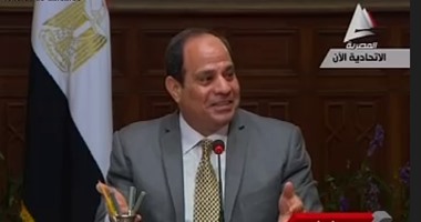 السيسي للشباب: إذا أردتم مكافحة الفساد استعدوا لانتخابات المحليات
